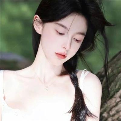 出位俏娇娃